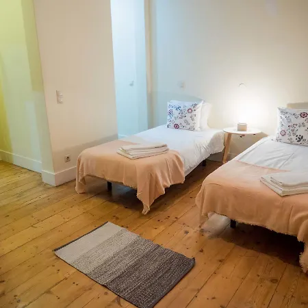 Appartement Traveling To Chiado